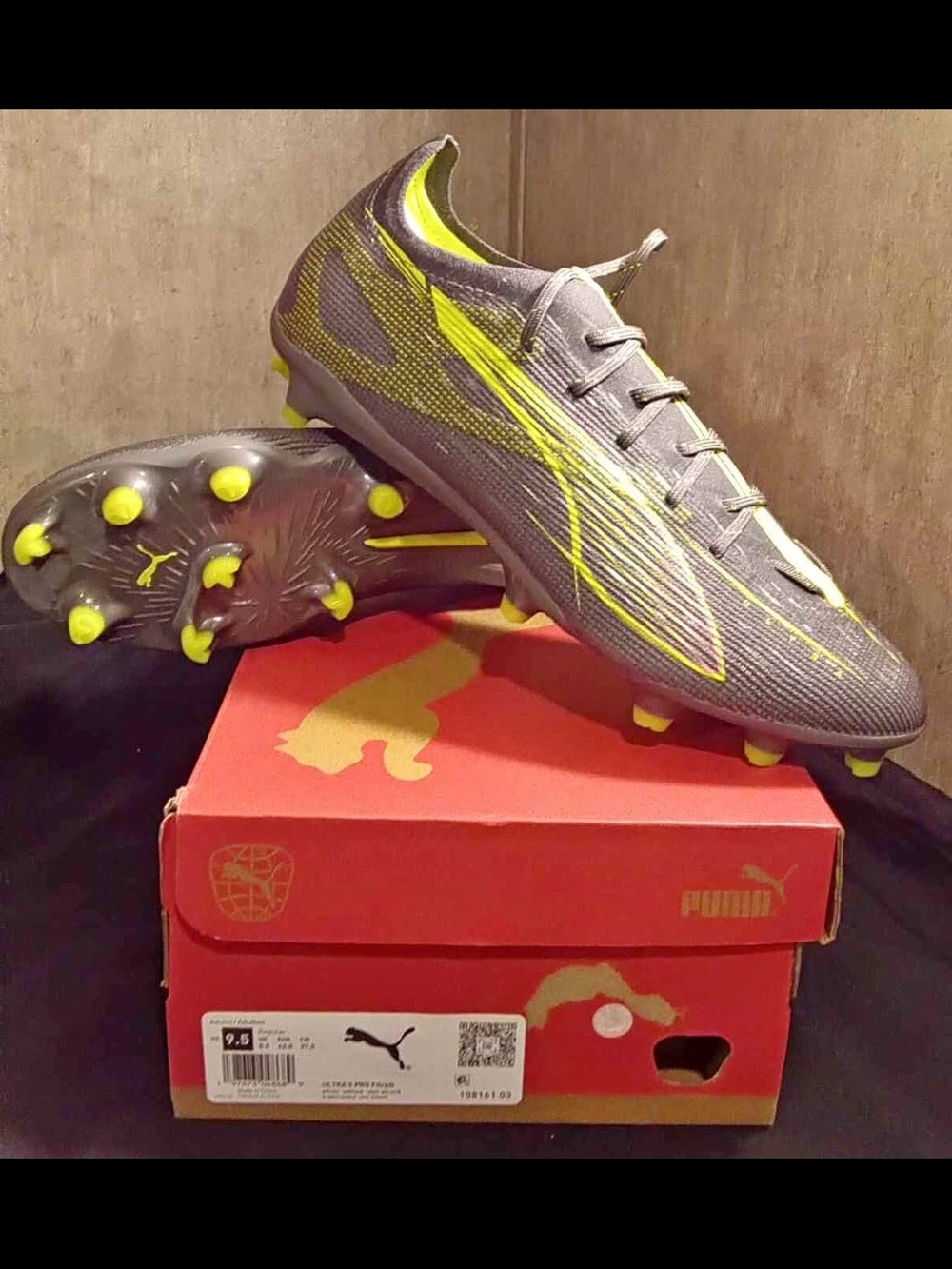 Puma Ultra 5 Pro FG Soccer Cleats Mens size 9.5